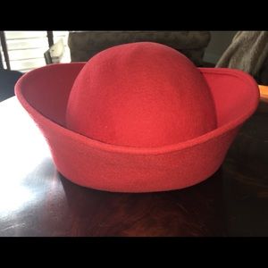 SOLD ! Vintage “Marida Women’s 100% Wool Hat